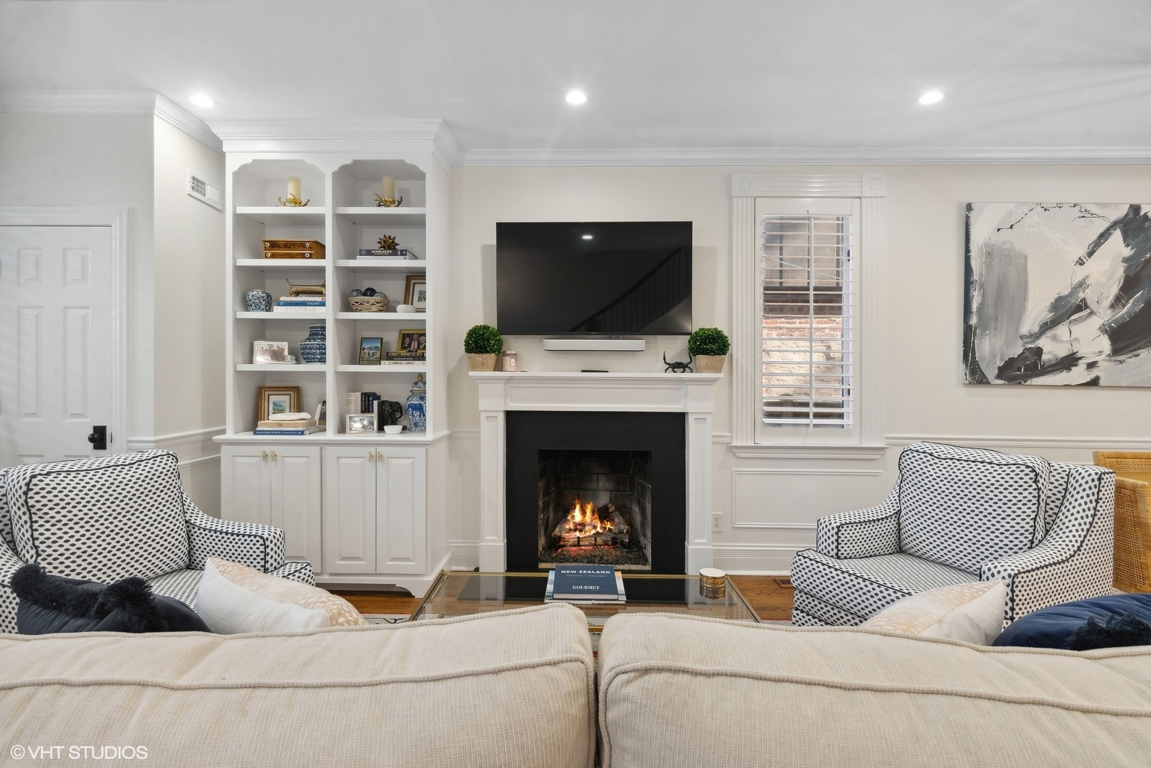 1907 North Cleveland Avenue, Unit B Chicago, IL 60614 - Photo 5 of 33