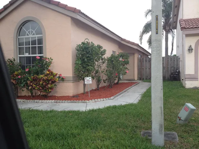 $2,800 | 23330 Tranquil Lane, Boca Raton, FL 33428