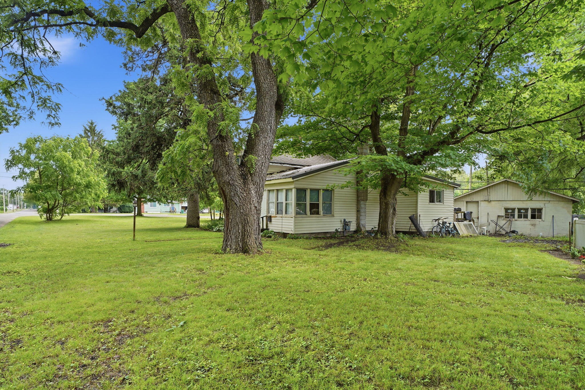 260 Florence Road Constantine, MI 49042 - Photo 22 of 25 24-web-or-mls-DSC07228 Matthew Zoet