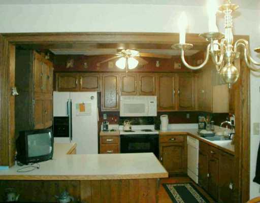 504 Beaver Run Road Apollo, PA 15613 - Photo 5 of 7 Kitchen.