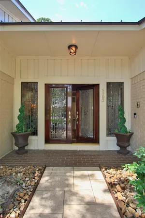 a view of entrance front of house