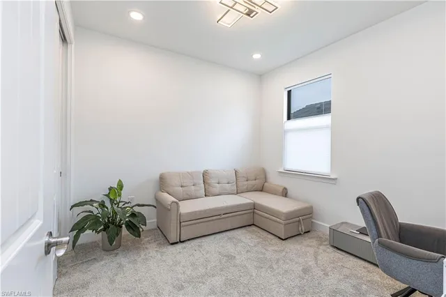 $3,350 | 1854 Mesa Lane, Naples, FL 34120