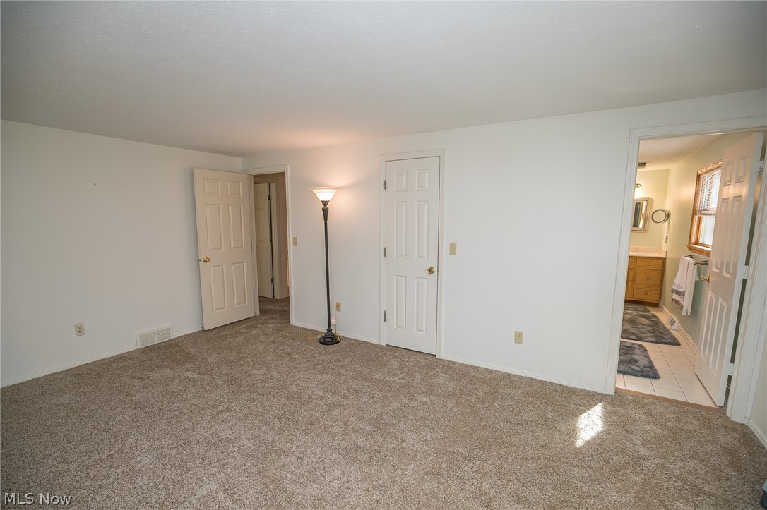 16937 Deer Path Drive Strongsville, OH 44136 - Photo 14 of 30 Gallery Image 14