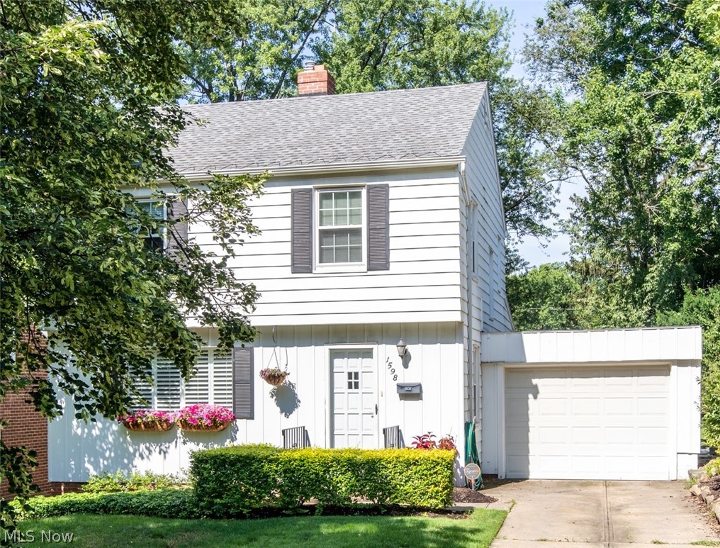 1598 Laclede Road South Euclid, OH 44121 - Photo 1 of 25