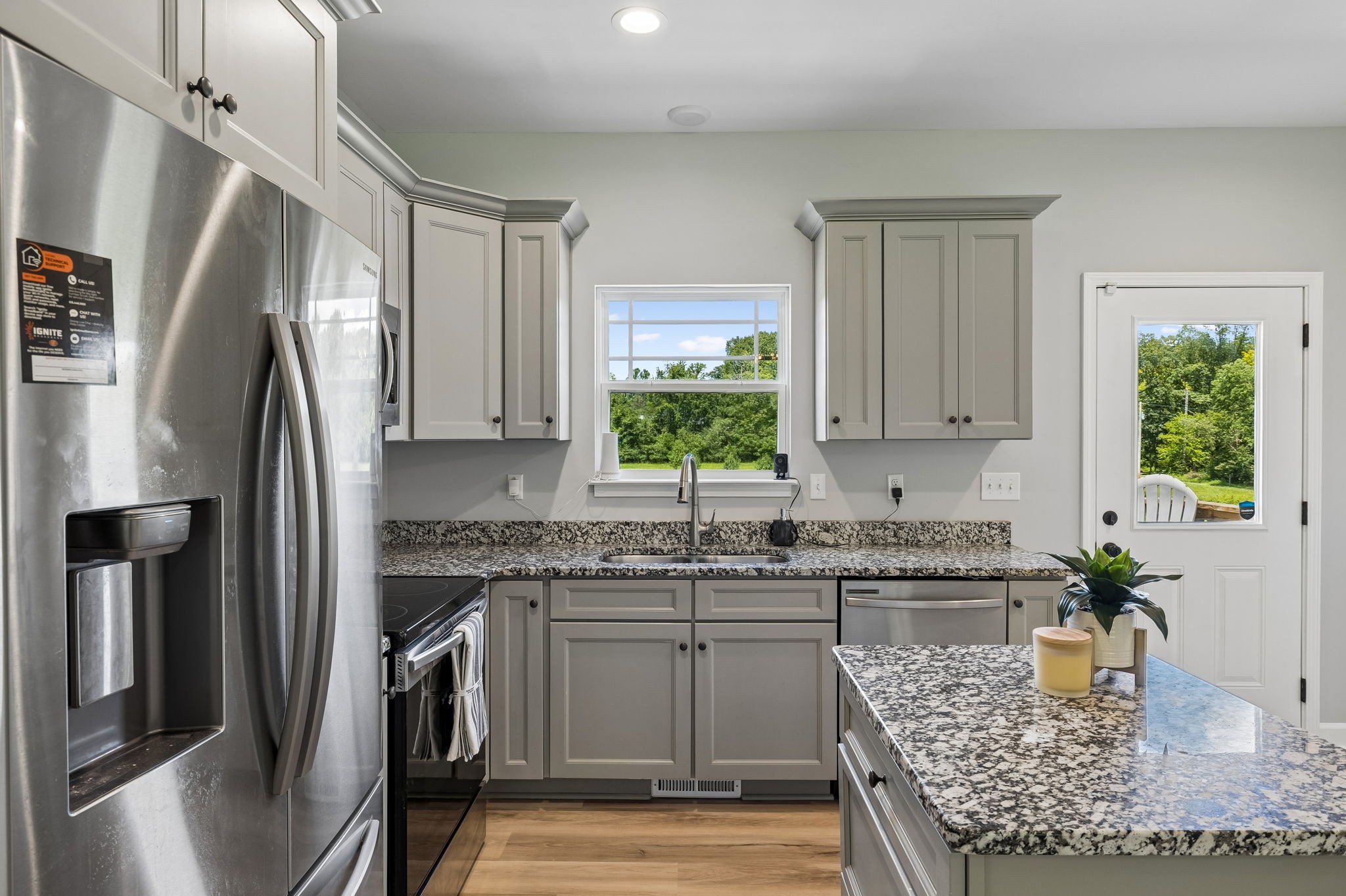 677 Steele Road Charlotte, TN 37036 - Photo 10 of 42 Gallery Image 10