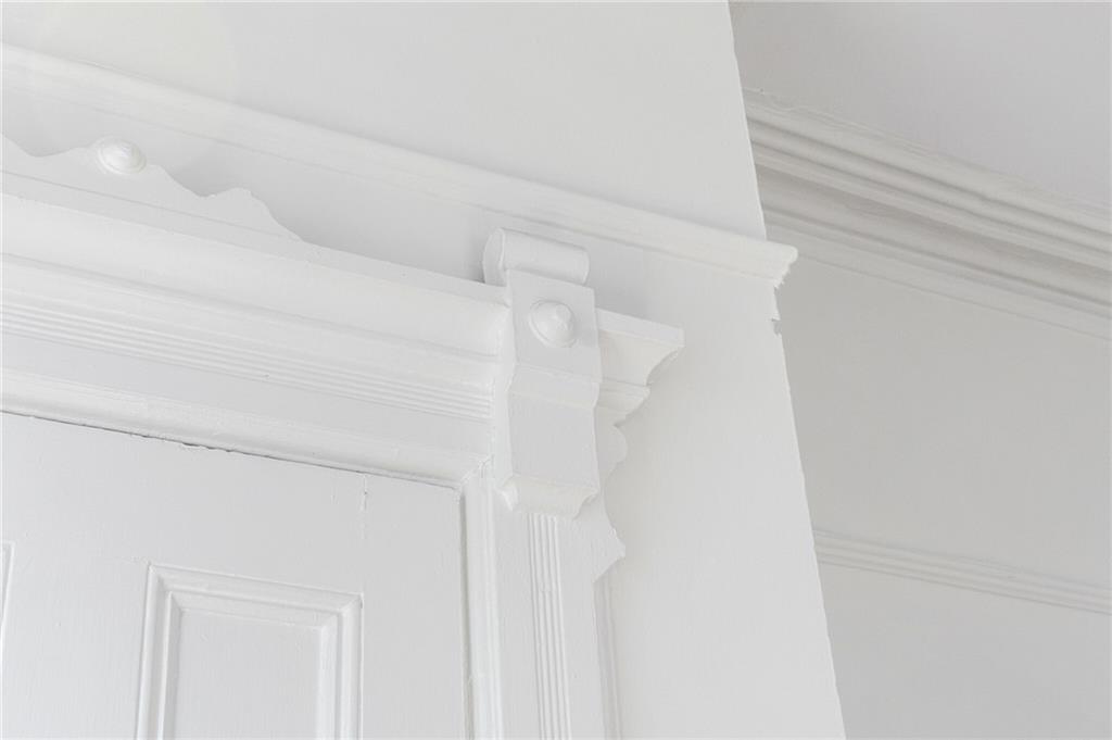 413 A 6th Avenue Brooklyn, NY 11215 - Photo 9 of 30 close up of a white marble wall