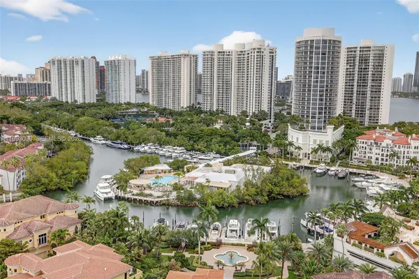 $4,800 | 1000 East Island Boulevard, Unit 2105, Aventura, FL 33160