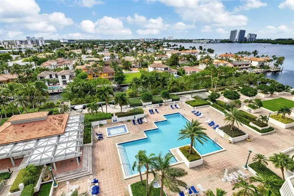 $4,800 | 1000 East Island Boulevard, Unit 2105, Aventura, FL 33160