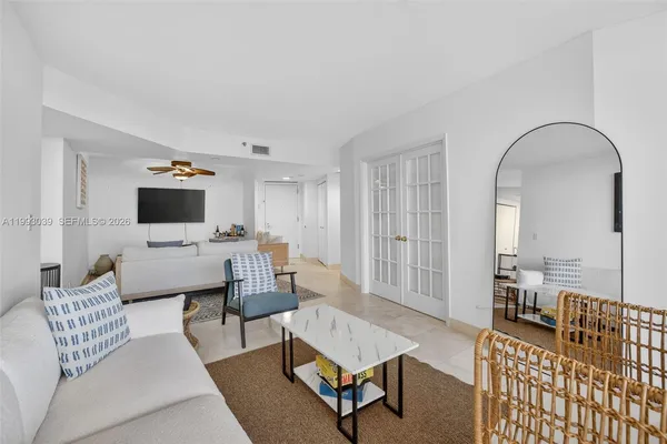 $4,800 | 1000 East Island Boulevard, Unit 2105, Aventura, FL 33160