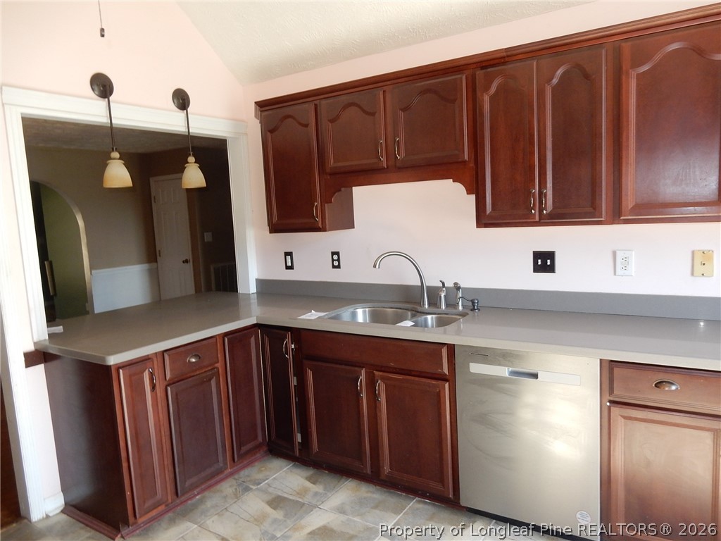345 Barefoot Road Fayetteville, NC 28306 - Photo 5 of 29