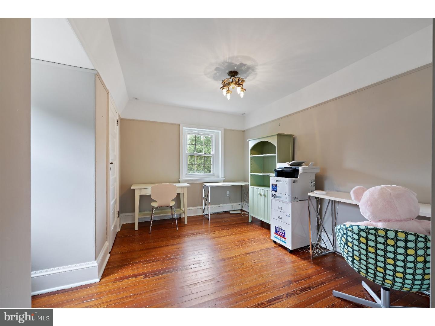 6415 Sherwood Road Philadelphia, PA 19151 - Photo 22 of 25 Gallery Image 22