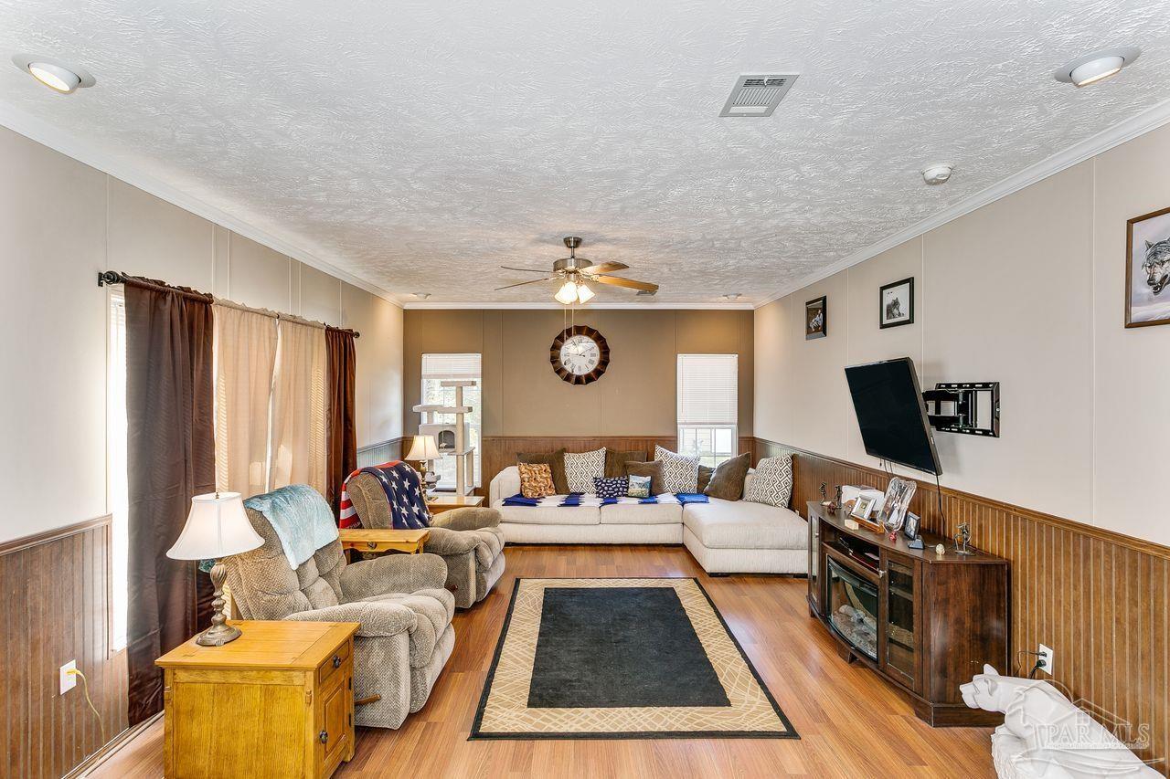 11481 Big Buck Road Milton, FL 32583 - Photo 2 of 37 Gallery Image 2