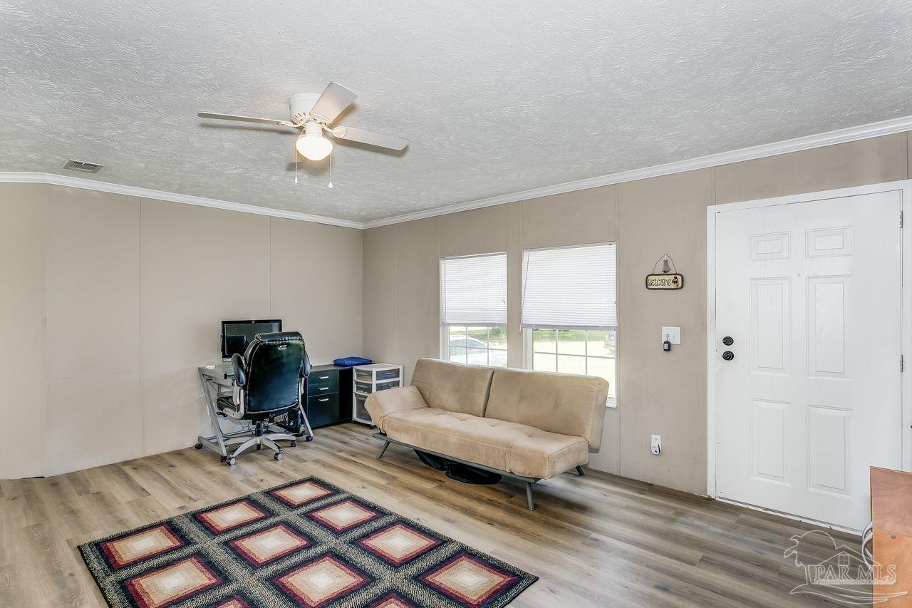11481 Big Buck Road Milton, FL 32583 - Photo 11 of 37 Gallery Image 11