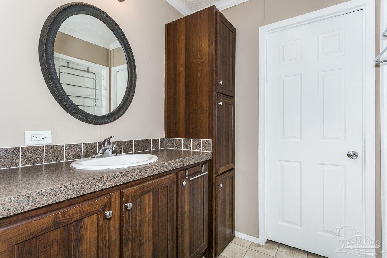 11481 Big Buck Road Milton, FL 32583 - Photo 19 of 37 Gallery Image 19