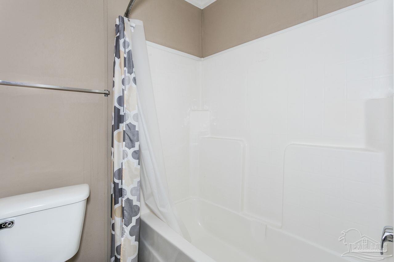 11481 Big Buck Road Milton, FL 32583 - Photo 20 of 37 Gallery Image 20