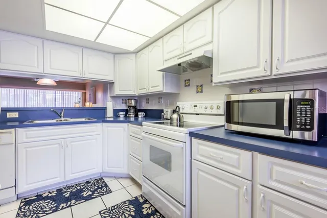 $3,000 | 11644 Southwest Egret Circle, Unit 1101, Lake Suzy, FL 34269