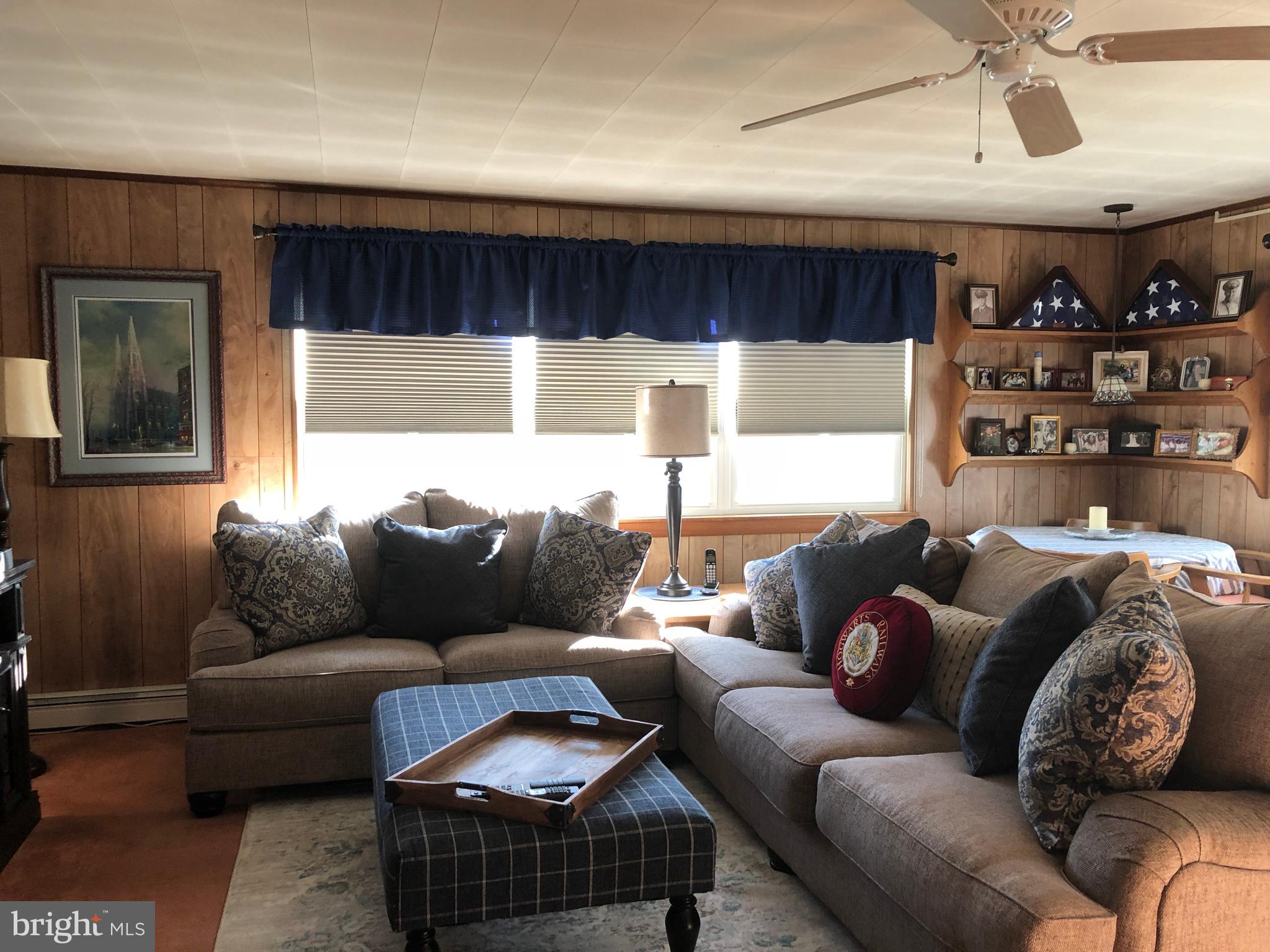602 Burton Road Oreland, PA 19075 - Photo 22 of 47 Family Room Addition