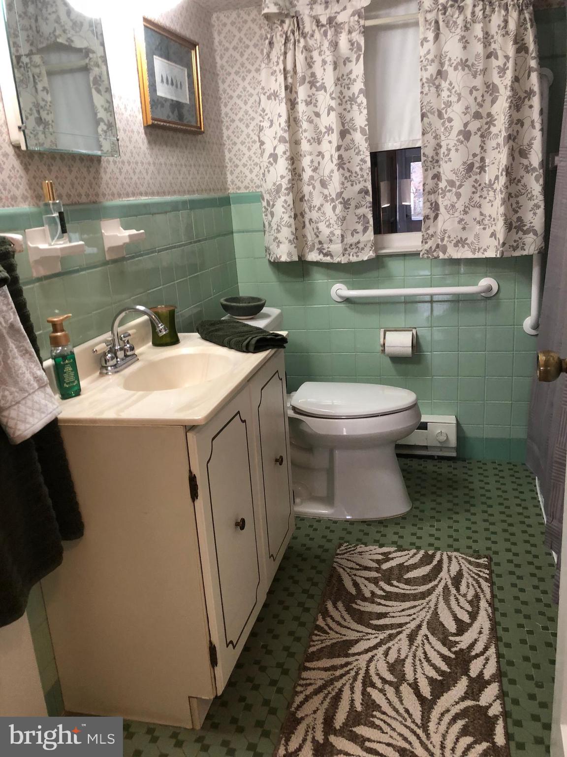 602 Burton Road Oreland, PA 19075 - Photo 26 of 47 Ceramic Tile Full Bath-1st Floor