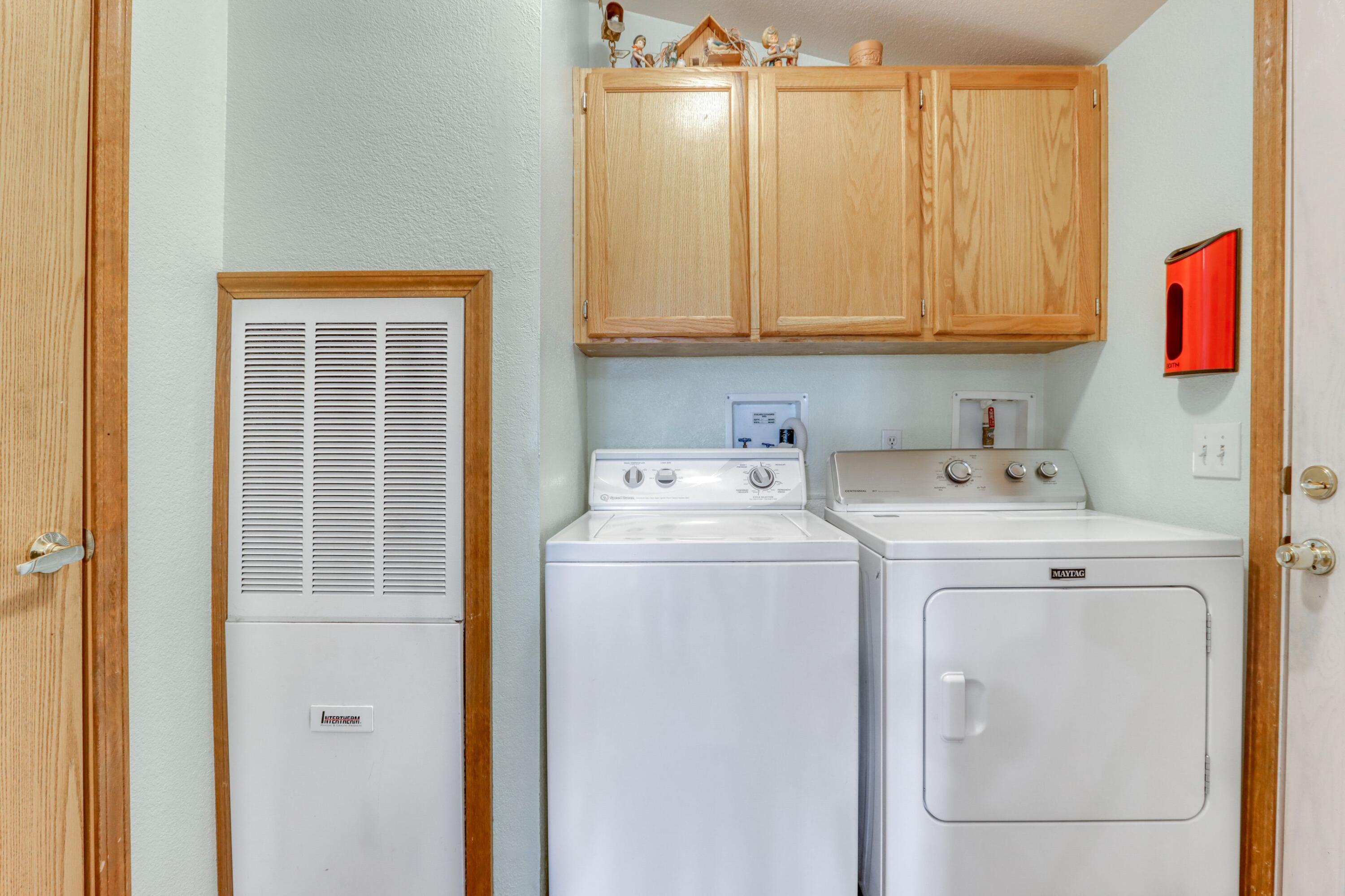 61143 Millican Road Christmas Valley, OR 97641 - Photo 23 of 29 Utility/Laundry and exit to garage & bonus room