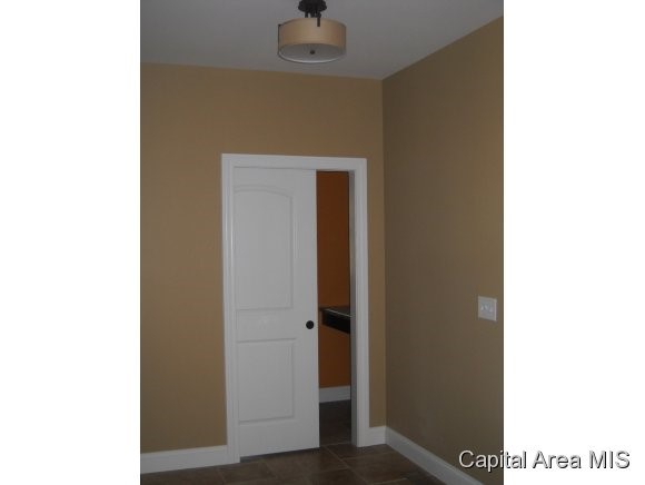 213 Pin Oak Lane Springfield, IL 62711 - Photo 15 of 17