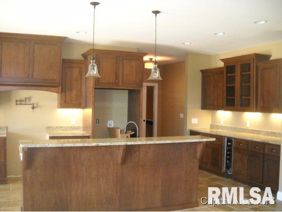 213 Pin Oak Lane Springfield, IL 62711 - Photo 6 of 17
