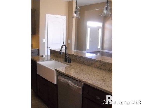 213 Pin Oak Lane Springfield, IL 62711 - Photo 7 of 17