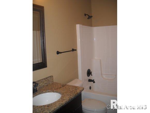 213 Pin Oak Lane Springfield, IL 62711 - Photo 9 of 17