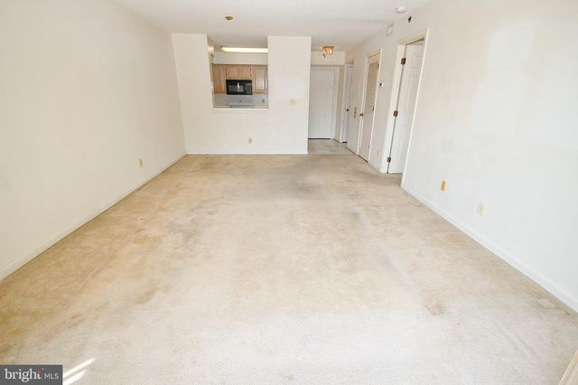 $360,000 | 1200 Braddock Place, Unit 207, Alexandria, VA 22314