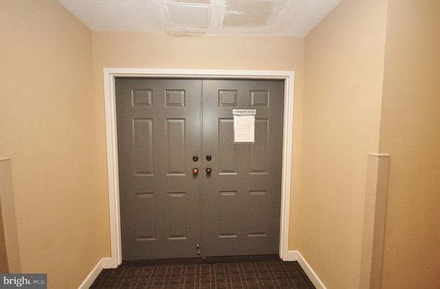 $360,000 | 1200 Braddock Place, Unit 207, Alexandria, VA 22314