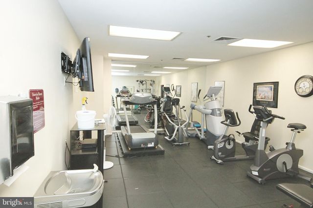 $360,000 | 1200 Braddock Place, Unit 207, Alexandria, VA 22314