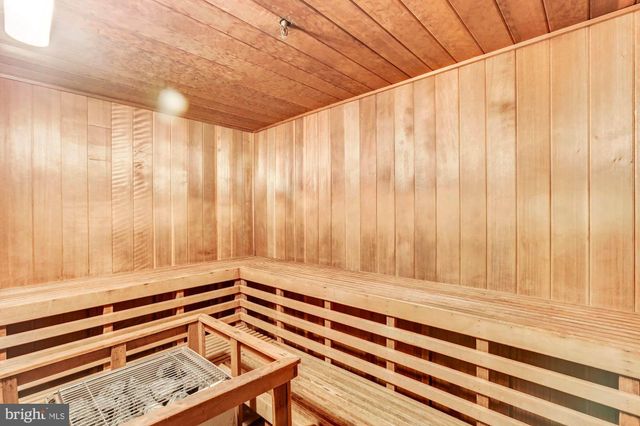 $360,000 | 1200 Braddock Place, Unit 207, Alexandria, VA 22314