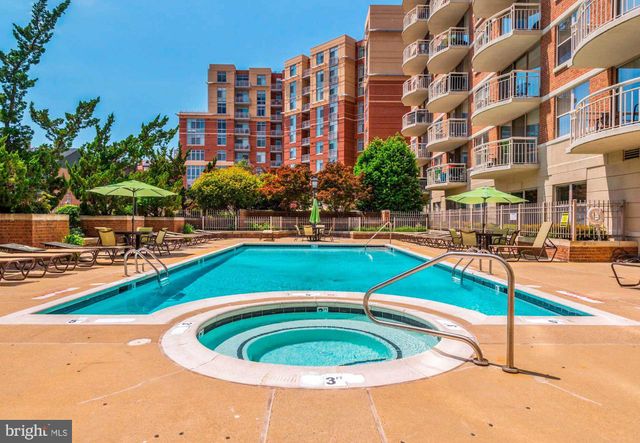 $360,000 | 1200 Braddock Place, Unit 207, Alexandria, VA 22314