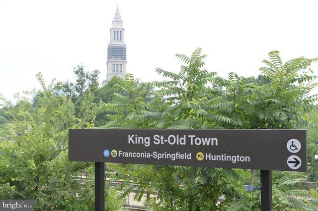 $360,000 | 1200 Braddock Place, Unit 207, Alexandria, VA 22314