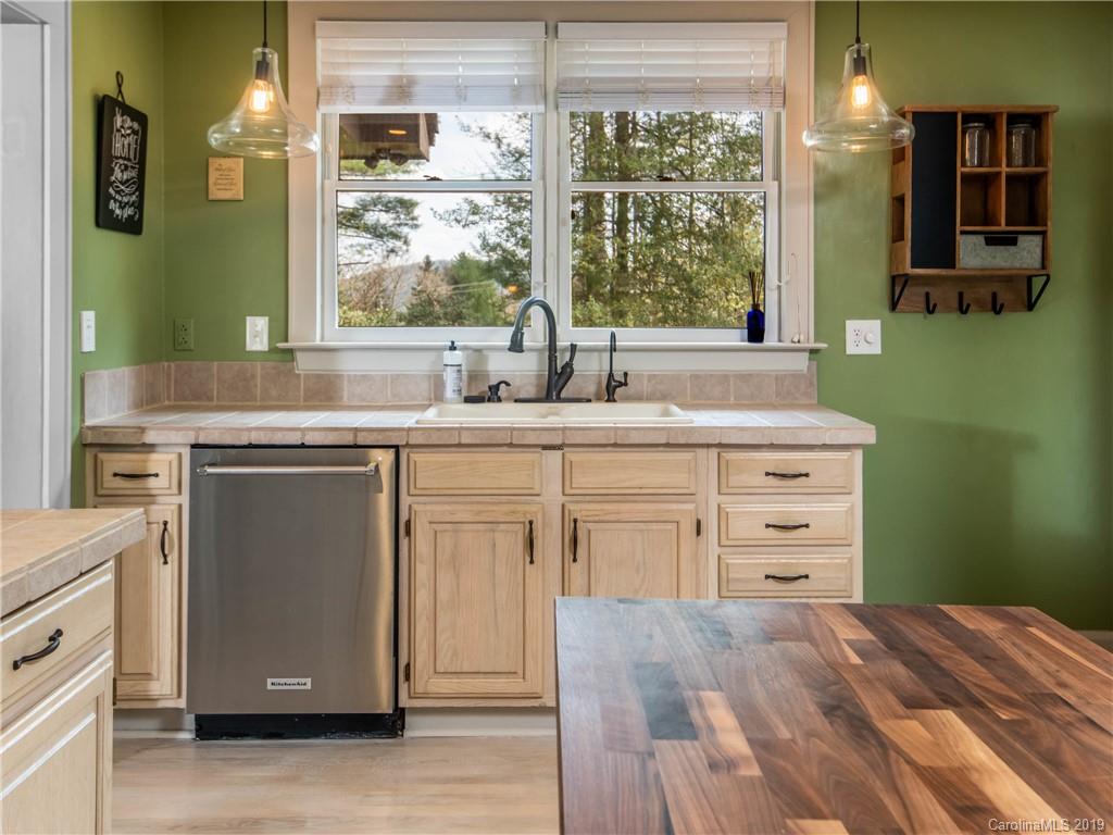 2505 Kanuga Road Hendersonville, NC 28739 - Photo 24 of 45 Gallery Image 24