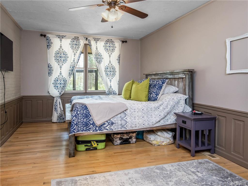 2505 Kanuga Road Hendersonville, NC 28739 - Photo 27 of 45 Gallery Image 27