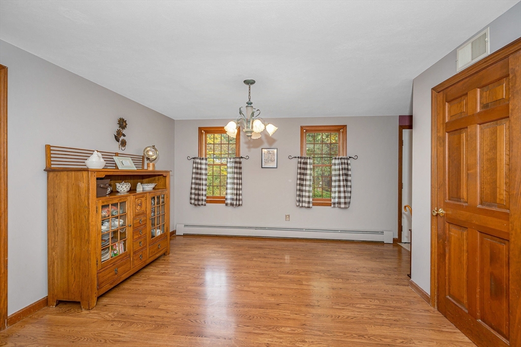 11 Brox Road Dracut, MA 01826 - Photo 7 of 32