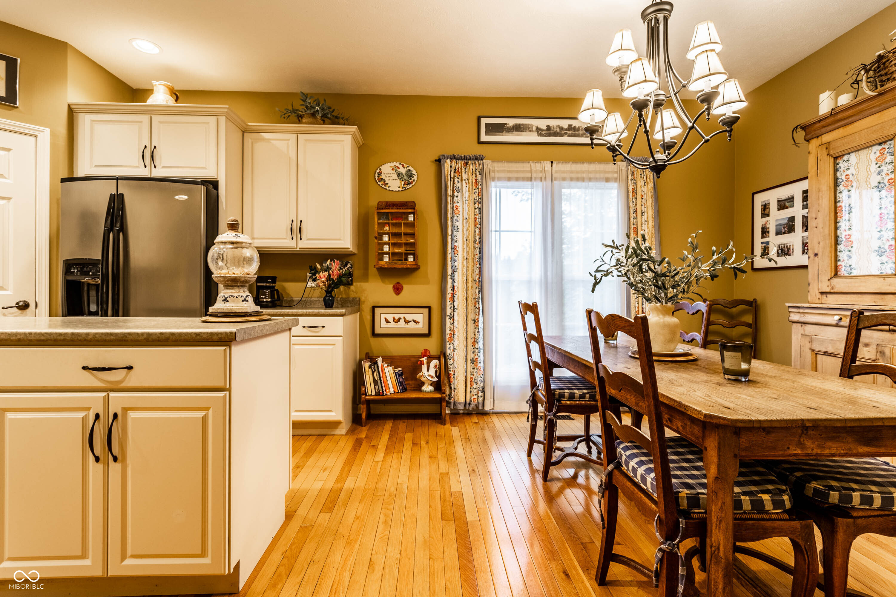 2017 Rhettsbury Street Carmel, IN 46032 - Photo 14 of 42 Gallery Image 14