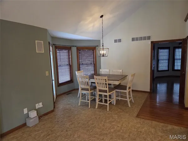 $579,900 | 107 Glaser Road, Sullivan, MO 63080