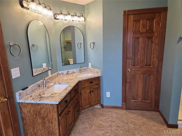 $579,900 | 107 Glaser Road, Sullivan, MO 63080