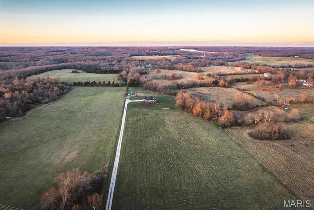 $599,900 | 107 Glaser Road, Sullivan, MO 63080