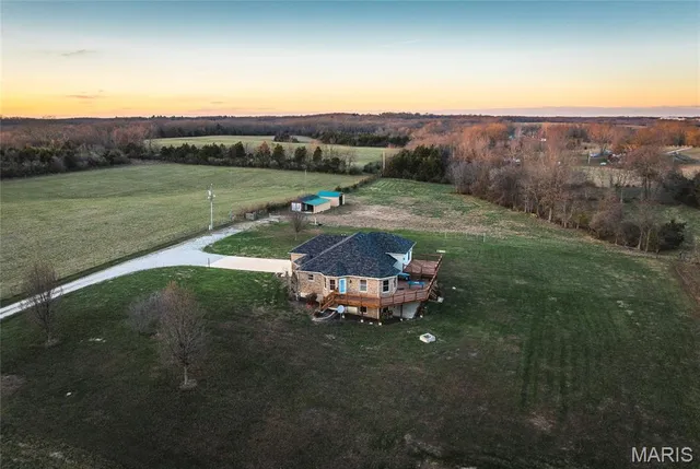 $599,900 | 107 Glaser Road, Sullivan, MO 63080