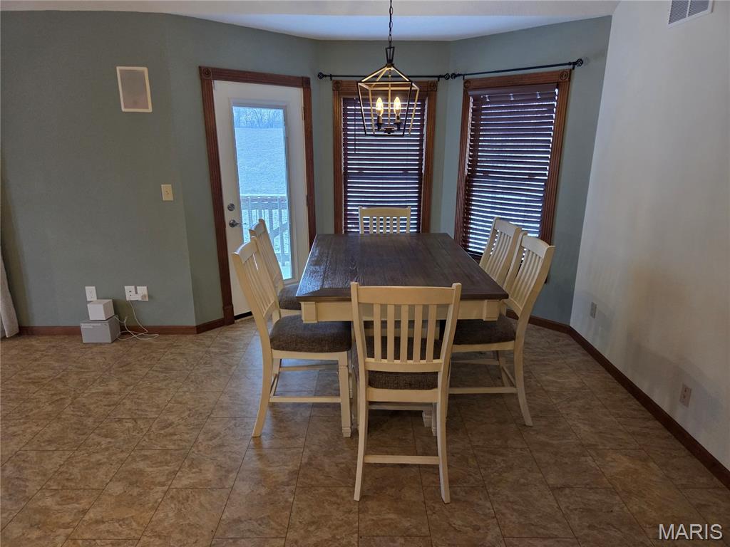 107 Glaser Road Sullivan, MO 63080 - Photo 9 of 87
