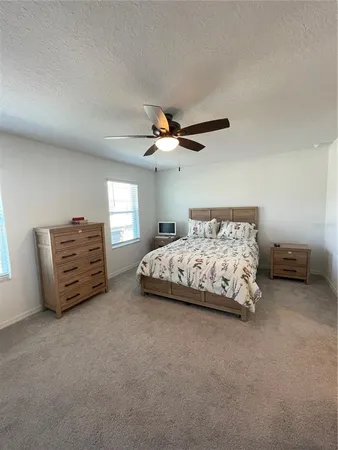 $2,000 | 10211 Trumpet Honeysuckle Way, San Antonio, FL 33576