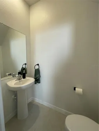 $2,000 | 10211 Trumpet Honeysuckle Way, San Antonio, FL 33576