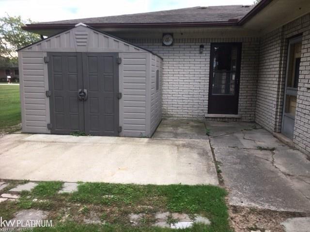 7236 Flamingo Road Algonac, MI 48001 - Photo 6 of 26