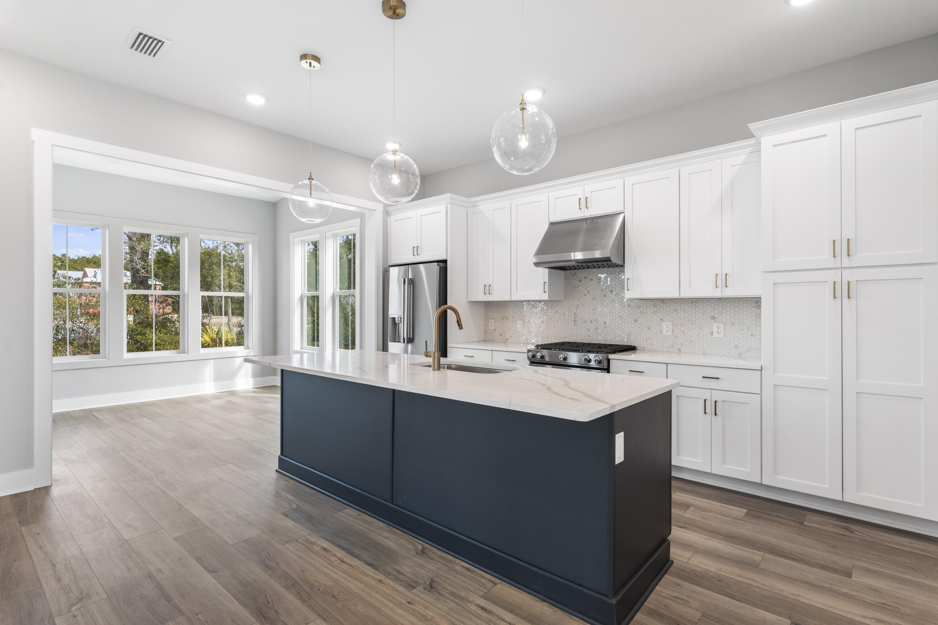 37 Cape Nautilus Ln Inlet Beach, Unit LOT 16 Inlet Beach, FL 32461 - Photo 12 of 44 Kitchen with Large Island