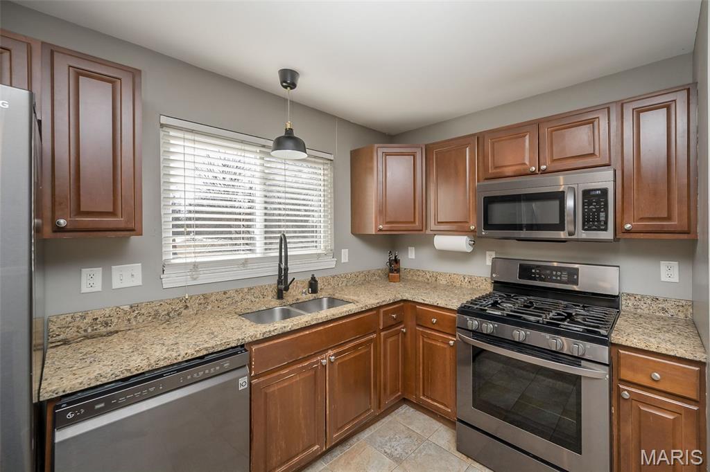 7 King Circle O'Fallon, MO 63366 - Photo 14 of 56