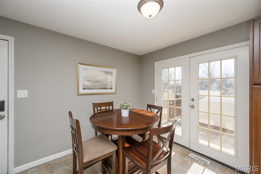 7 King Circle O'Fallon, MO 63366 - Photo 10 of 56