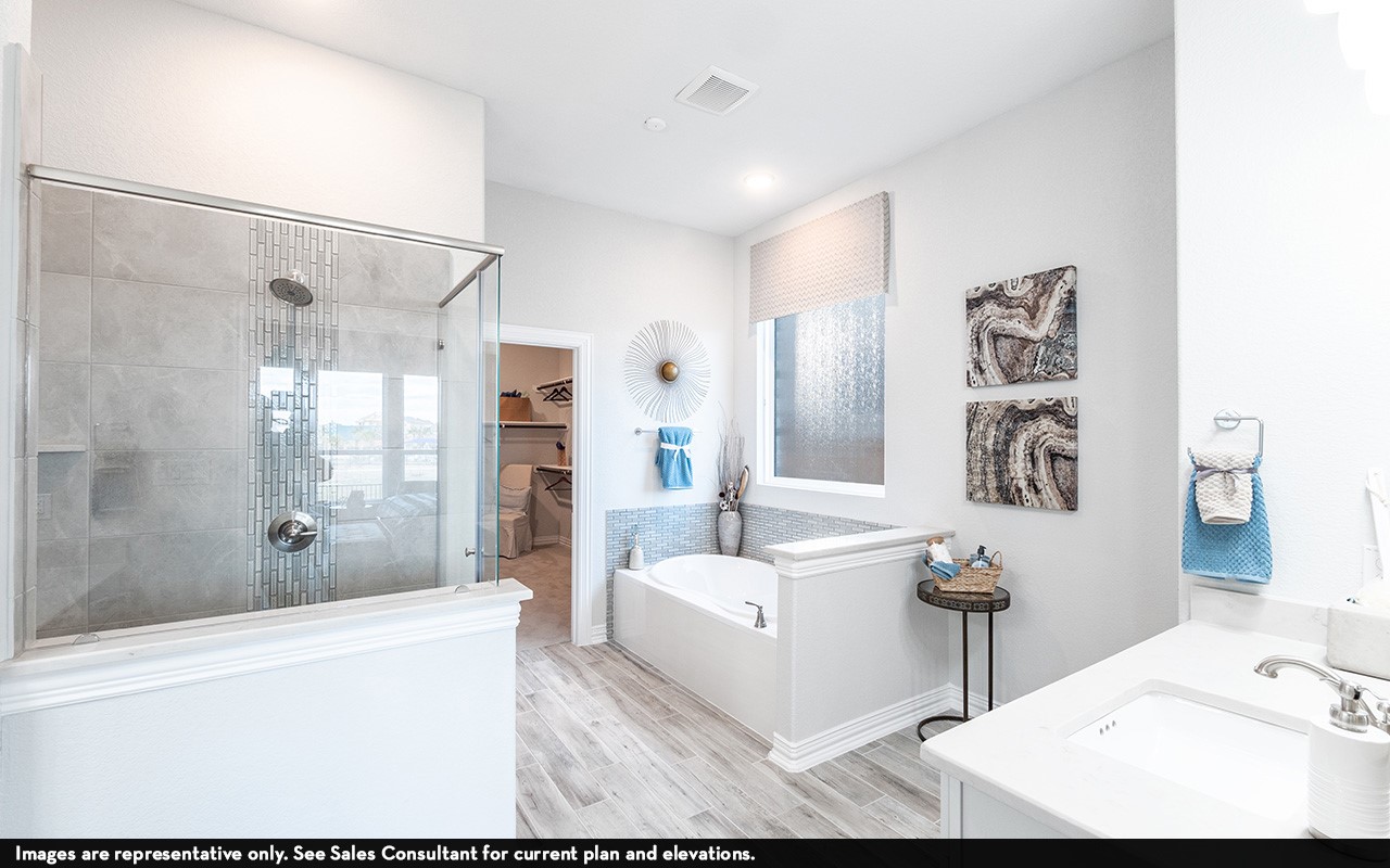 1051 Lakeland Circle Rosharon, TX 77583 - Photo 12 of 19 a living room with furniture and a table