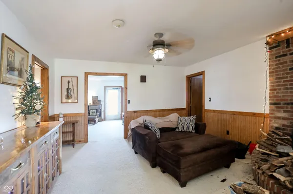 $259,900 | 401 East Pearl Street, Waldron, IN 46182